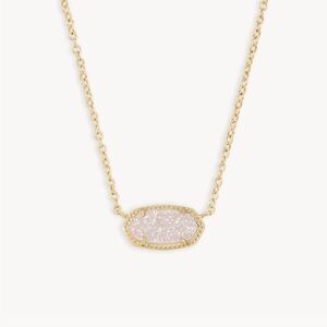 Kendra Scott Necklace 🫶